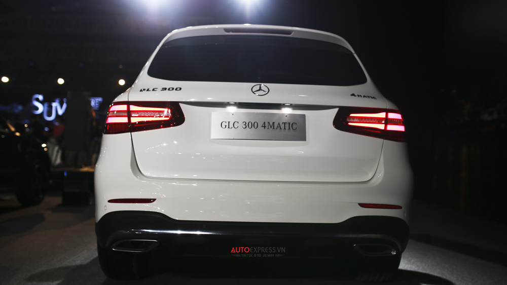 Mercedes-Benz GLC 300 4MATIC giá 2,039 tỷ đồng tại Việt Nam