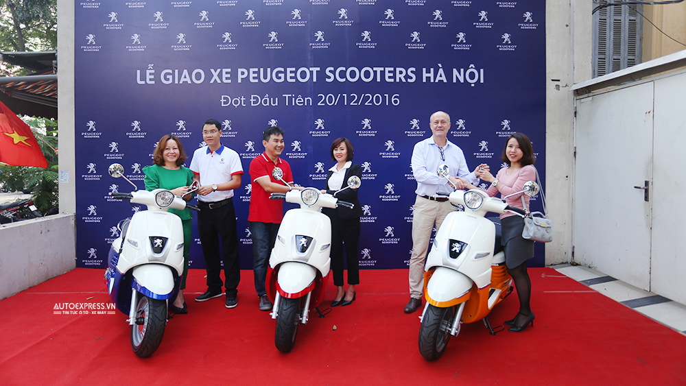 Lễ bàn giao Peugeot Django 125 đầu tiên tại Hà Nội 