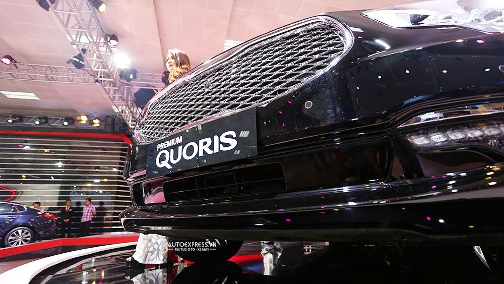 Phần đầu xe Kia Quoris 2016