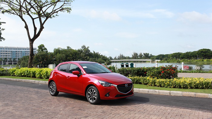 Mazda2 mới được trang bị đầy đủ các hệ thống an toàn tiêu chuẩn