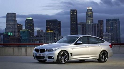 BMW 3-Series GT ra mắt Việt Nam với nhiều tính năng mới