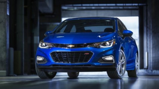 Chevrolet Cruze 2016: Chỉ 5,6 lít/100km