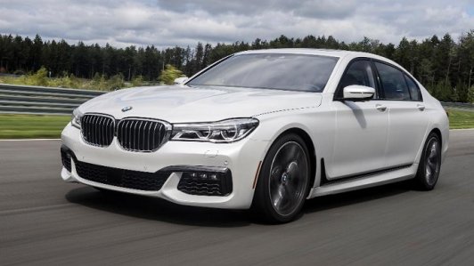 BMW ưu đãi lớn với khách hàng mua xe trong tháng 4/2016