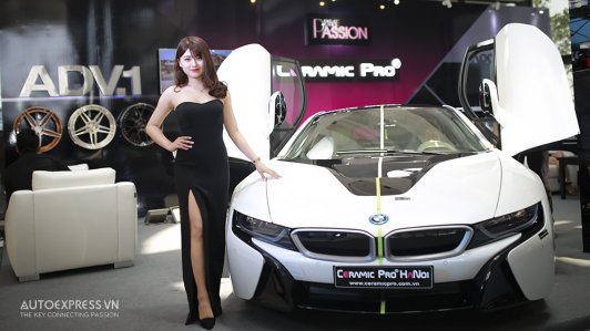 Những bóng hồng gợi cảm ở triển lãm BMW World Expo Vietnam 2016