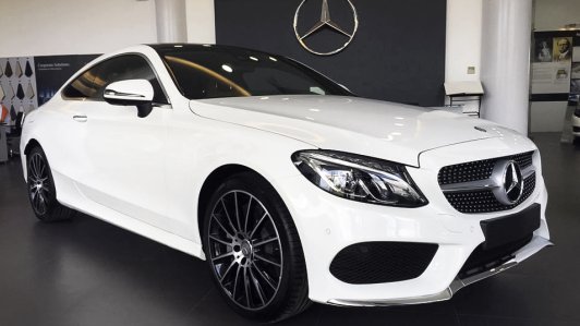 Ảnh chi tiết Mercedes-Benz C300 Coupe 2017