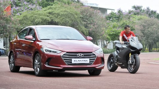 Hyundai Elantra 2016 - Đối thủ Mazda3, Chevrolet Cruze sắp ra mắt VN