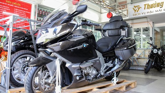 "Hàng khủng" BMW K1600 GTL Exclusive 2016 cập bến Việt Nam