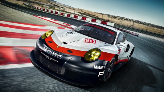 Porsche 911 RSR 2017 lần đầu "xào, chẻ" tại đường đua quốc tế Le Mans