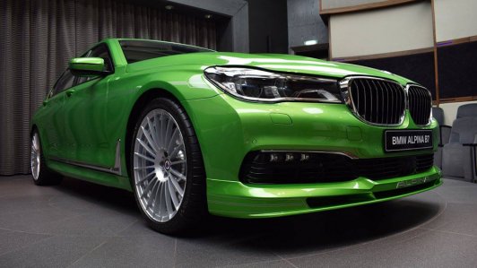 Diện kiến BMW 7-Series Alpina màu xanh lá "hiếm có khó tìm"