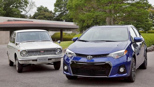 Toyota Corolla đã lột xác như thế nào sau hai thập kỷ?