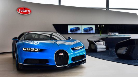 Bất chấp mức giá kỷ lục, hàng trăm siêu xe Bugatti Chiron vẫn được tiêu thụ mạnh