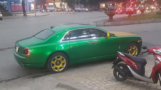 Đại gia Việt biến xe siêu sang triệu đô Rolls-Royce Ghost thành… Taxi Mai Linh