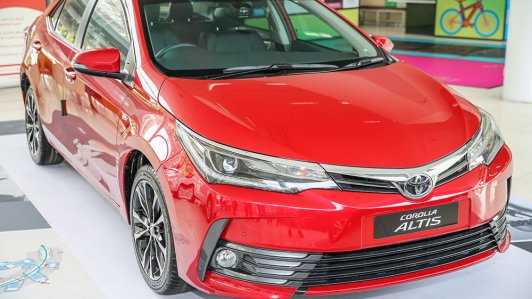 Ngắm thực tế xe Toyota Corolla Altis mới sẽ về Việt Nam