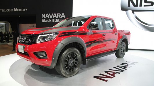 Nissan Navara EL được bổ sung thêm bản Black đặc biệt