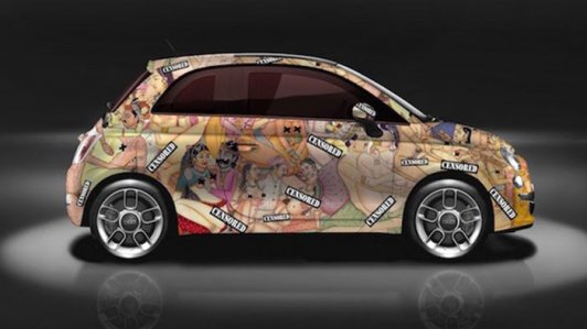 “Đỏ mặt” với xe ôtô mini Fiat 500 vẽ đầy hình ảnh người lớn