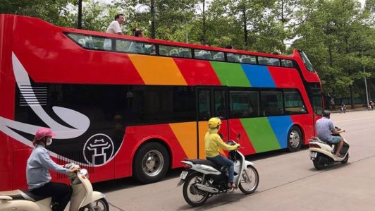 Sáng mai xe bus 2 tầng "mui trần" sẽ chạy thử tại Hà Nội