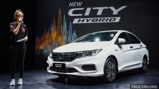 Honda City Hybrid 2017 vừa ra mắt tại Malaysia