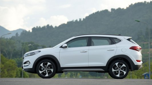 Hyundai Tucson 2017 "nội" giảm đơn, giảm kép về giá 800 triệu quyết đấu Mazda CX-5, Honda CR-V