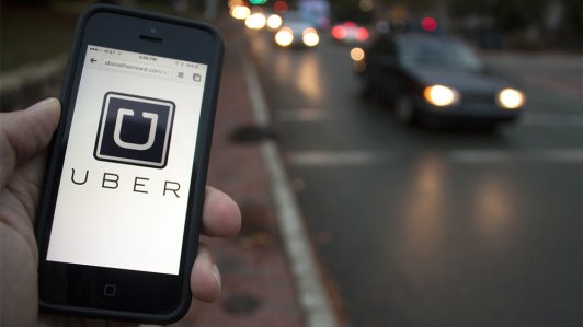 Uber lại tăng giá cước, sắp hết thời đi xe giá rẻ?