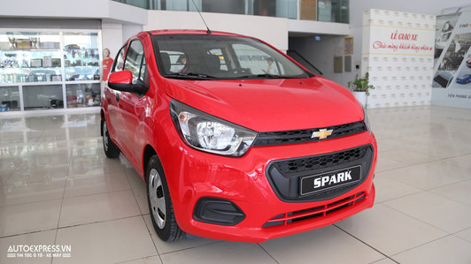 Chevrolet vừa giới thiệu mẫu xe Spark Duo 2018 đến thị trường Việt với giá bán chưa tới 300 triệu