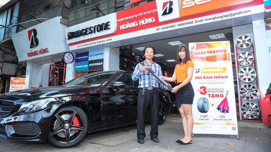 Bridgestone Việt Nam tiếp tục khai trương trung tâm dịch vụ lốp xe du lịch cao cấp tại Hà Nội