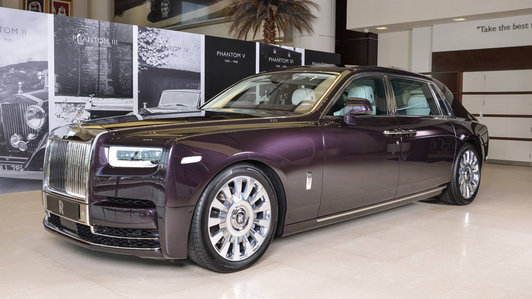 Rolls-Royce Phantom EWB thế hệ mới xuất hiện ở Abu Dhabi