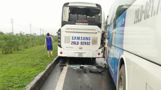 6 xe Samsung đâm liên hoàn trên cao tốc Hà Nội-Thái Nguyên