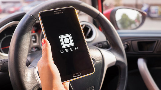 Một xe chạy Uber hiệu quả bằng 3 taxi truyền thống