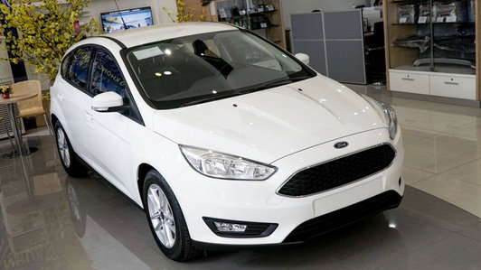 Ford Việt Nam bất ngờ đại hạ giá Focus, chỉ còn hơn 500 triệu đồng