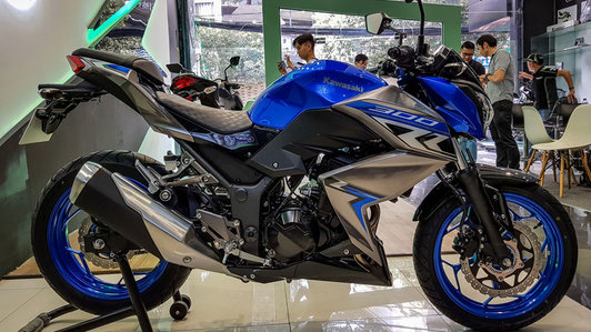 Kawasaki Z300 2018 chốt giá từ 129 triệu, rẻ nhất phân khúc