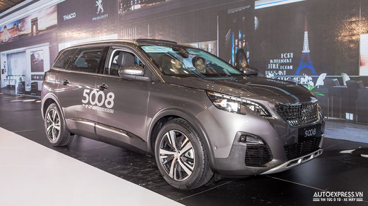 Đối thủ nào đang chờ đợi Peugeot 5008 tại Việt Nam?