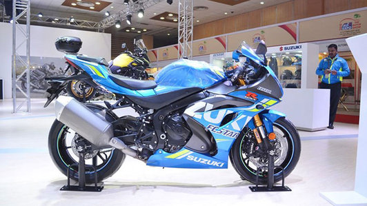 Suzuki tung "ông hoàng Sportbike" GSX-R1000R 2018 mới