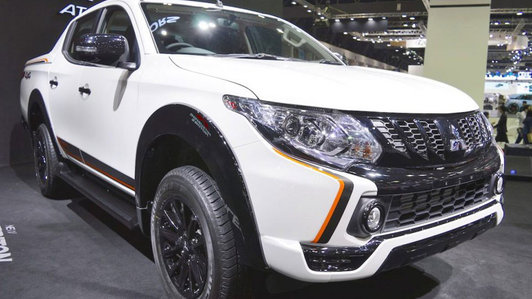 Bán tải Mitsubishi Triton Athlete - đối thủ Ford Ranger Wildtrak sắp bán ra tại Việt Nam