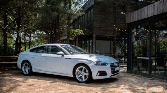 Audi A5 Sportback hoàn toàn mới có gì cho khách Việt?