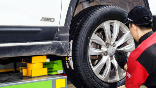 Chi tiết Bridgestone Alenza - Lốp sang cho xe SUV vừa ra mắt khách Việt