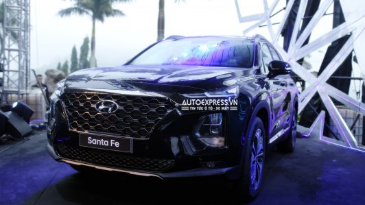 Hyundai SantaFe 2019 ra mắt 6 phiên bản, giá từ 995 triệu đồng