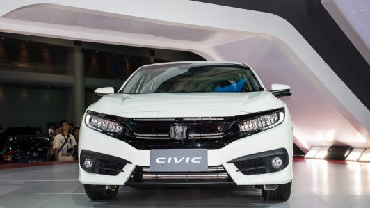 Honda Civic thế hệ thứ 10: Bảnh bao và mạnh mẽ hơn