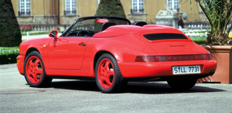 Porsche 911 Speedster (964) 1989 thiết kế theo phong cách của xe đua và của cả xe hơi trên đường phố