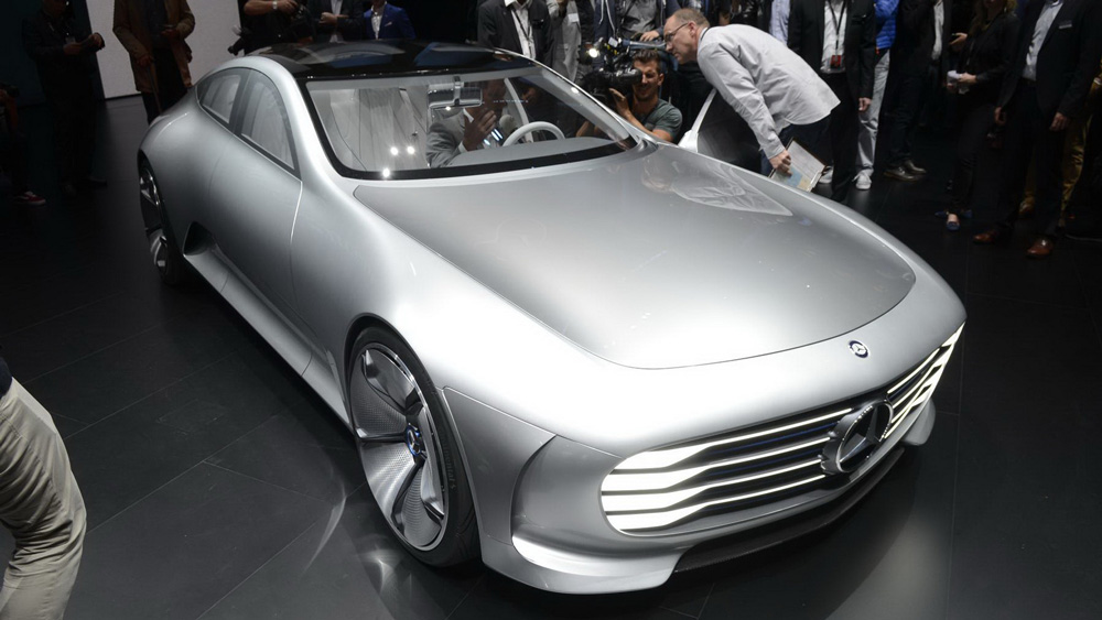Mercedes-Benz ra mắt mẫu concept xe điện mới nhất của mình