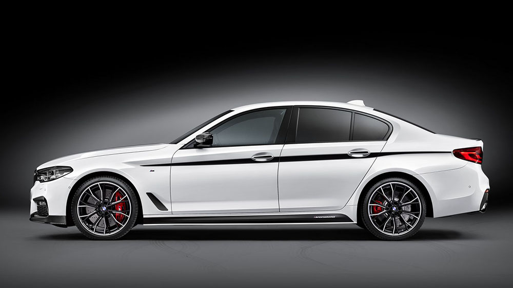  BMW lanza el auténtico paquete deportivo M Performance para la nueva Serie 5