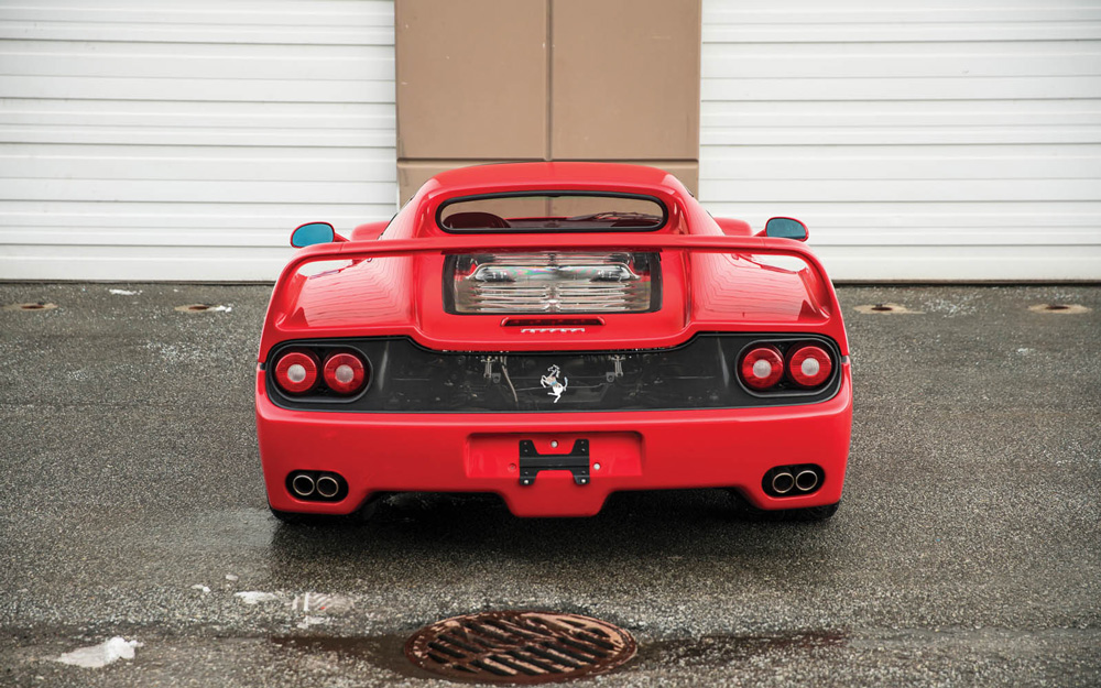 Đuôi xe Ferrari F50