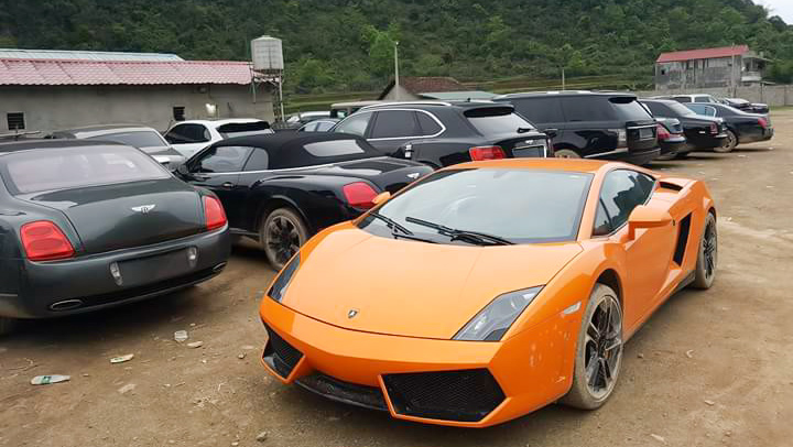 Huyền thoại siêu xe Lamborghini Gallardo.