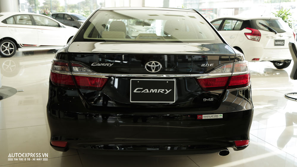 Toyota Camry 20 E 2017
