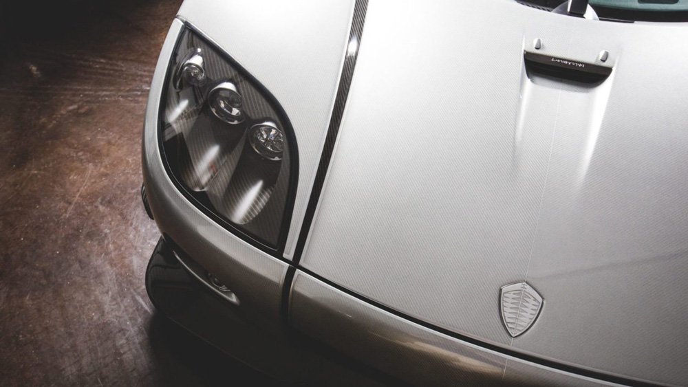 Đen pha của Koenigsegg CCXR Trevita
