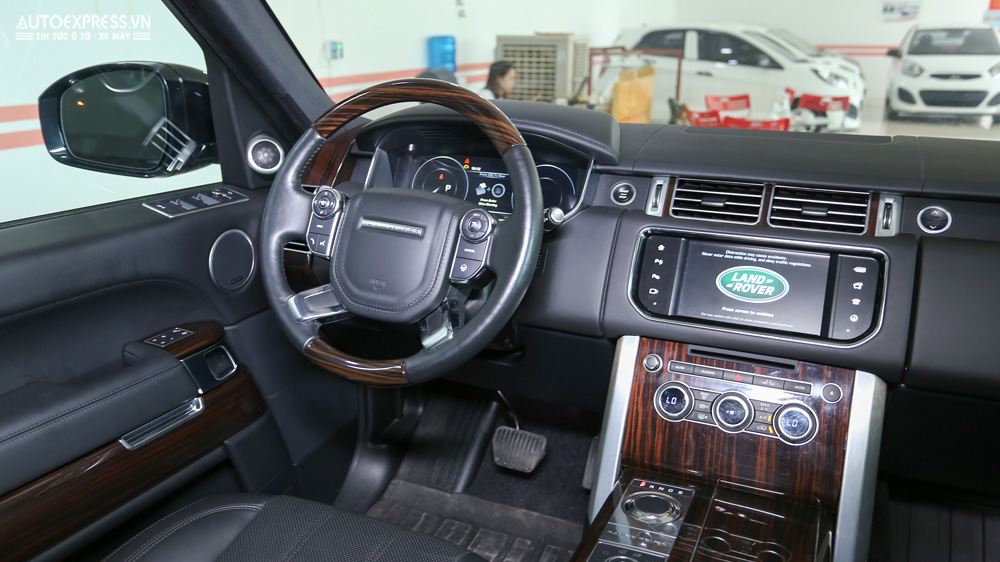 Nội thất của Range Rover HSE 2016