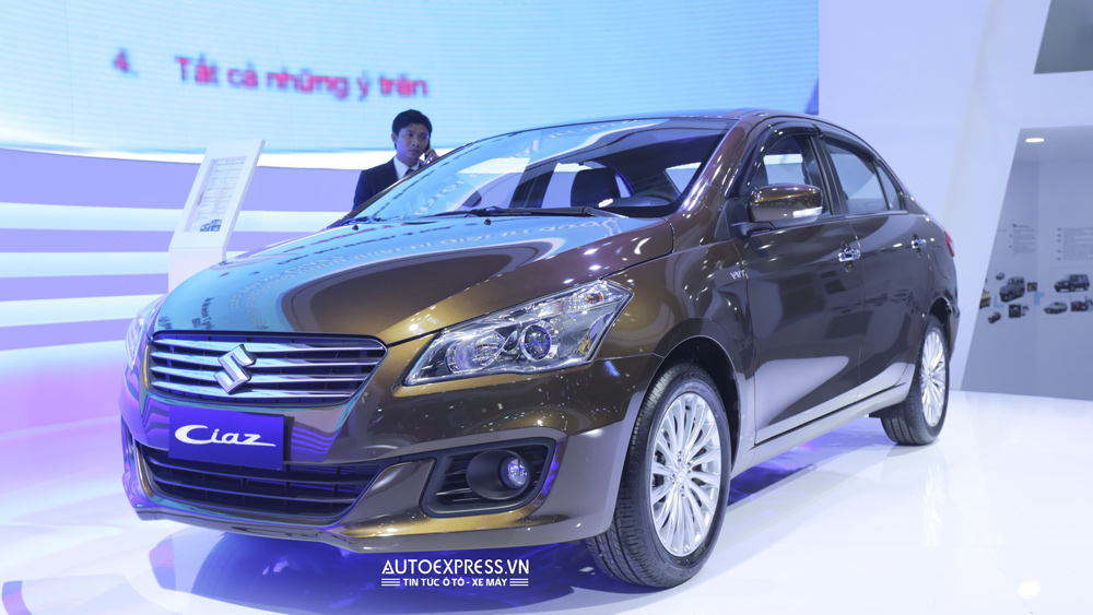 Suzuki Ciaz giảm giá chỉ còn 488 triệu đồng ở Việt Nam