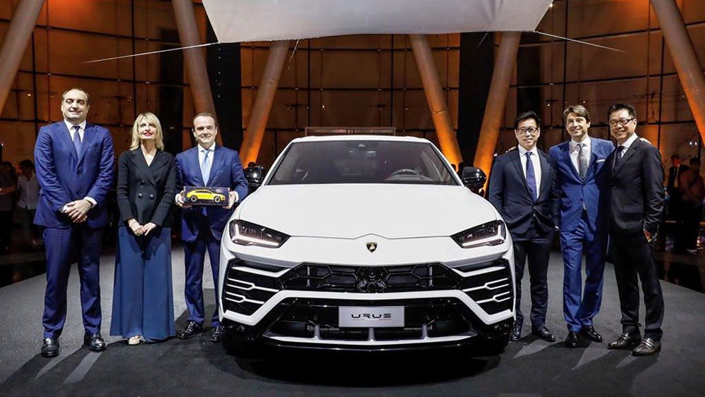 Siêu SUV Lamborghini Urus ra mắt tại Singapare.