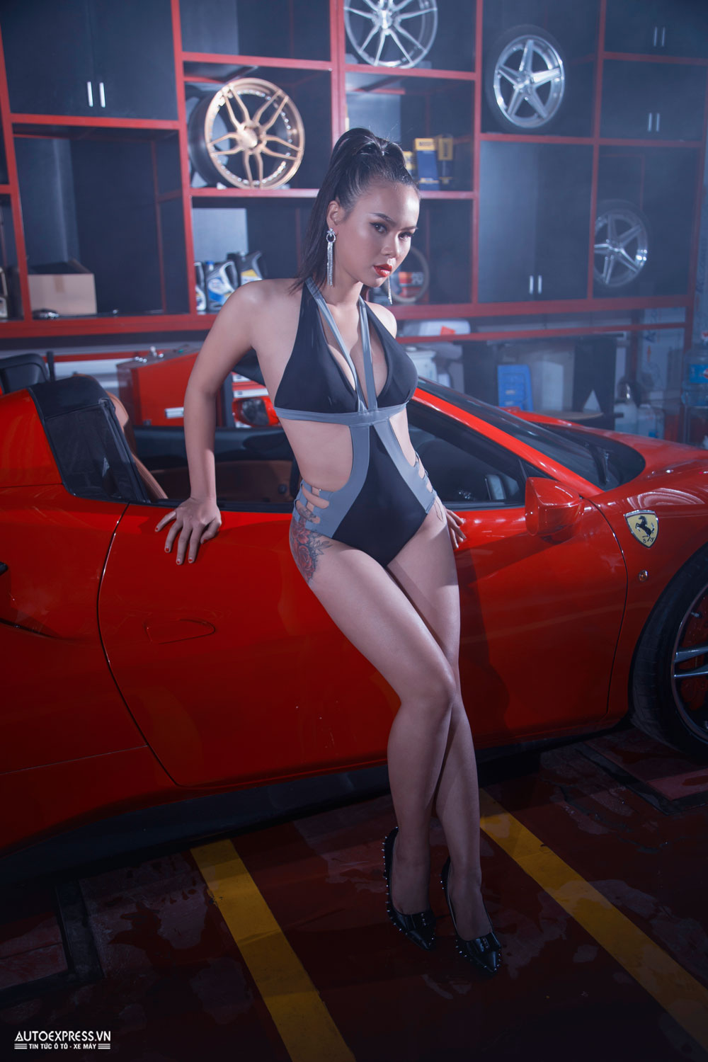 Ferrari 488 Spider rực lửa bên kiều nữ Bikini tại Hà thành 11