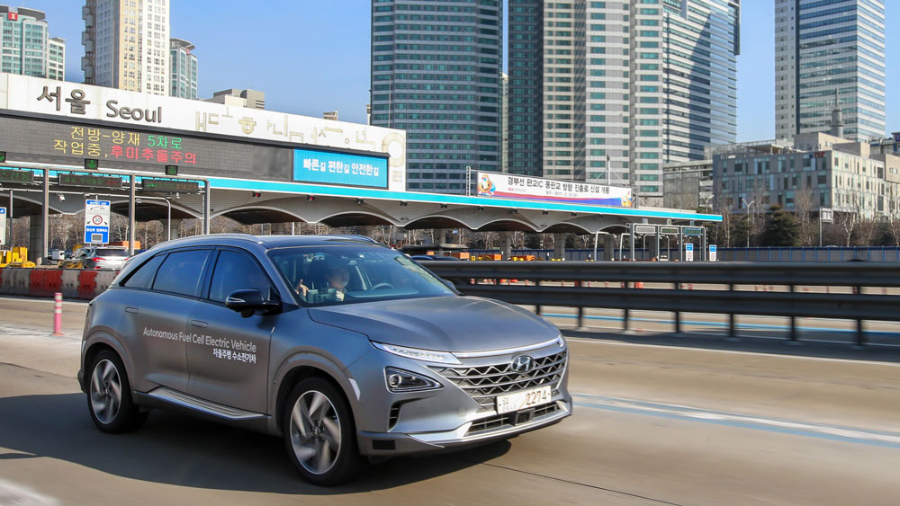 Xe điện tự lái đầu tiên của Hyundai hoàn thành quãng đường gần 200 km