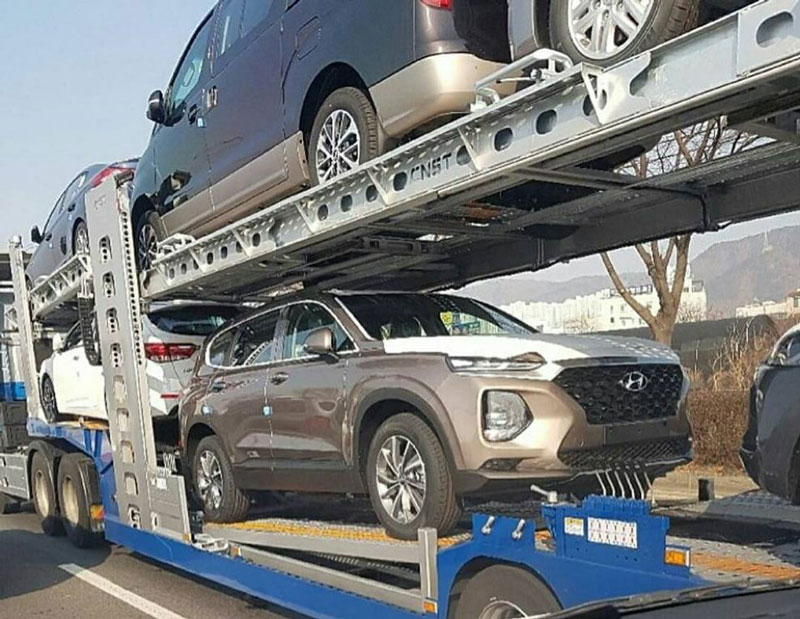 Lộ ảnh thực tế Hyundai SantaFe 2019 tại Hàn Quốc hình 6.